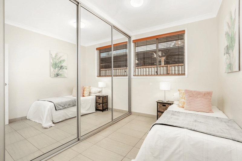 6 Nymboida Avenue, HOXTON PARK, NSW 2171