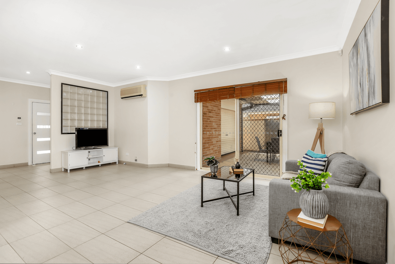 6 Nymboida Avenue, HOXTON PARK, NSW 2171