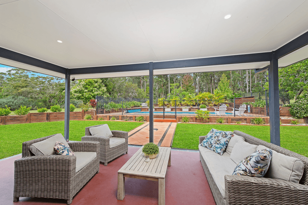 6 Tuscan Close, KING CREEK, NSW 2446