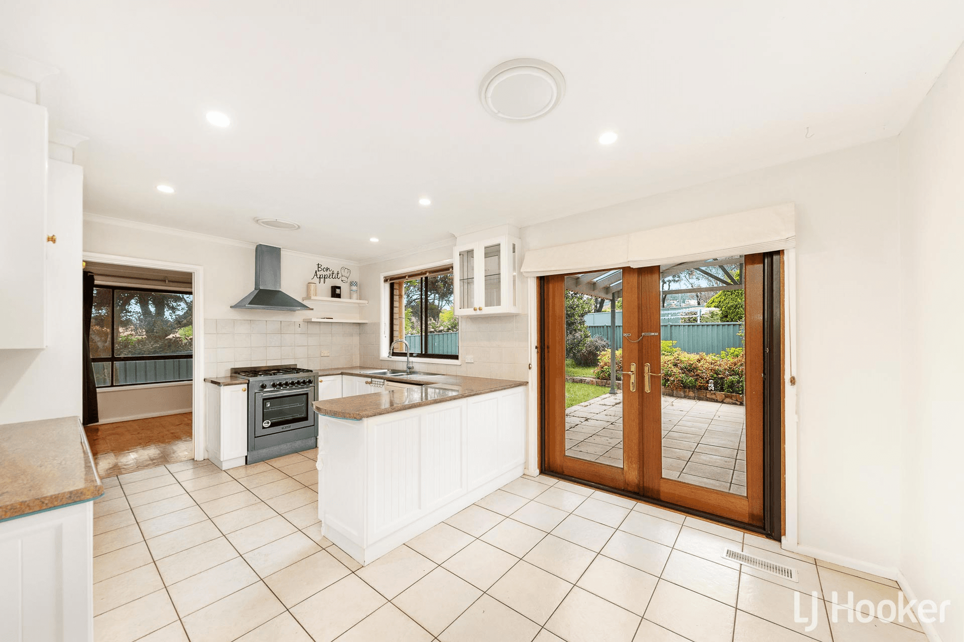 14 Linger Place, MELBA, ACT 2615