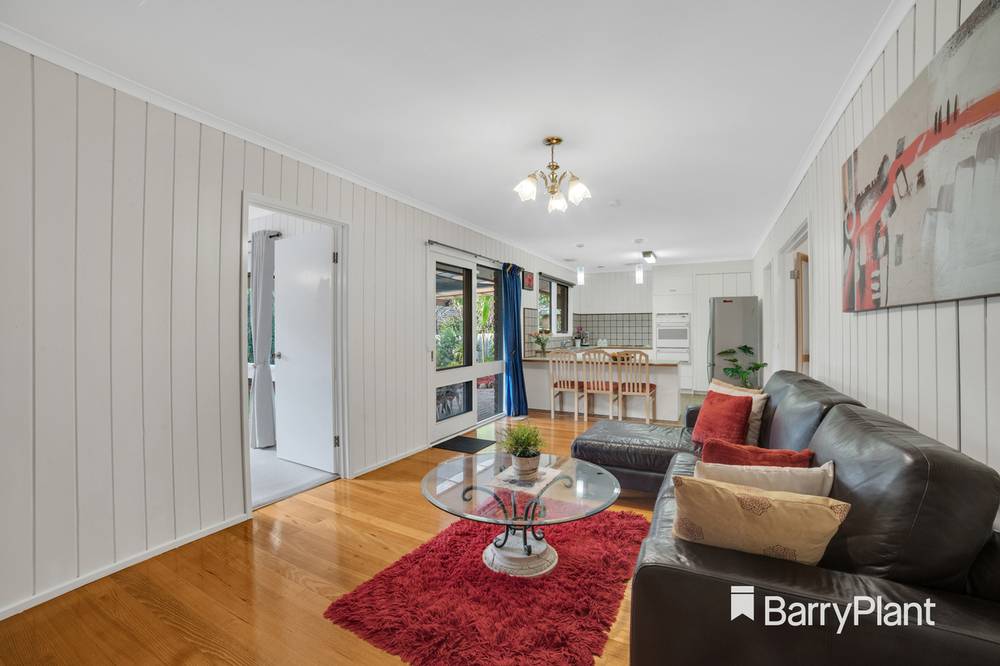 5 Greenways Road, Glen Waverley, VIC 3150