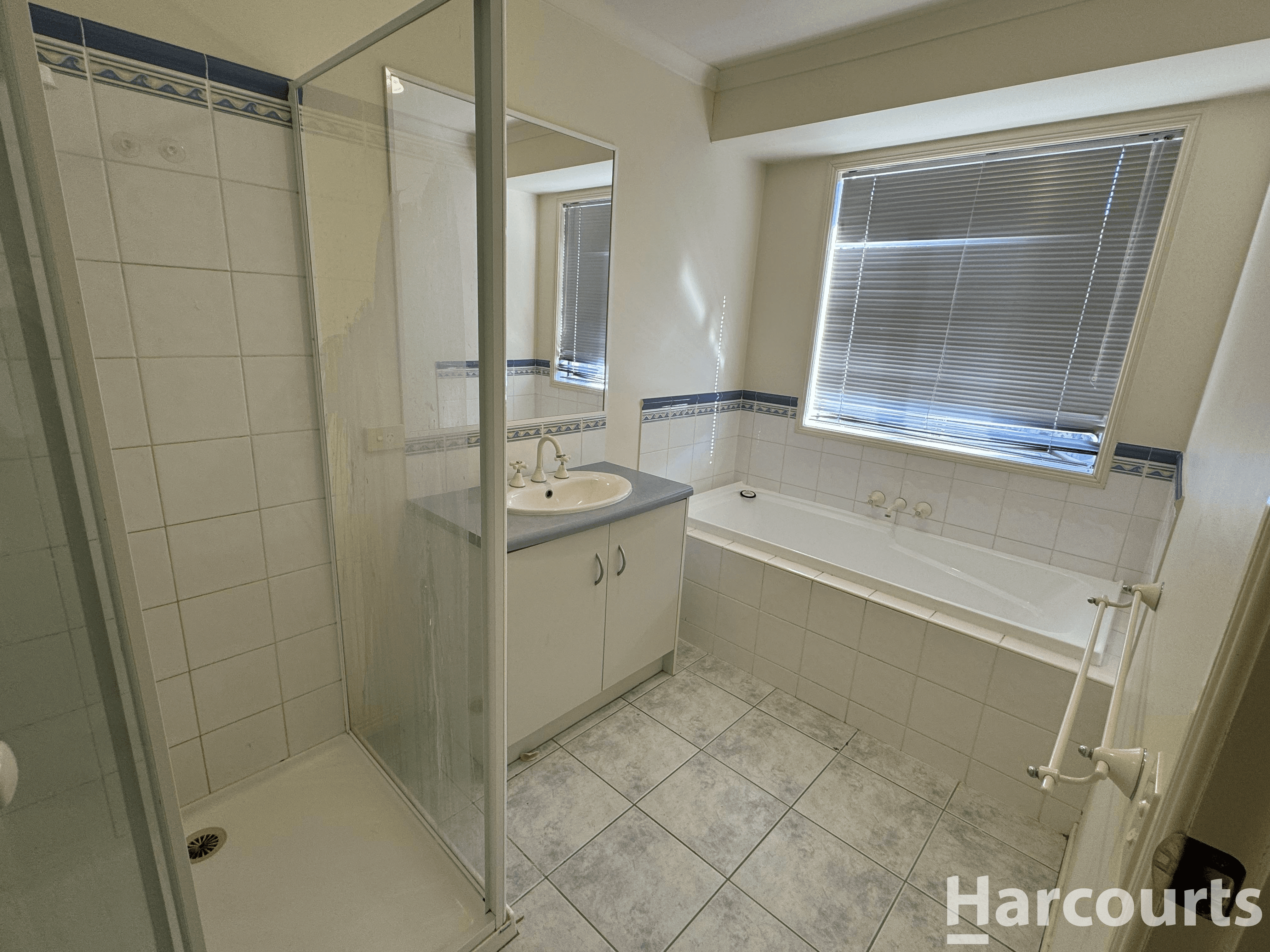 25 Mardon Drive, HORSHAM, VIC 3400