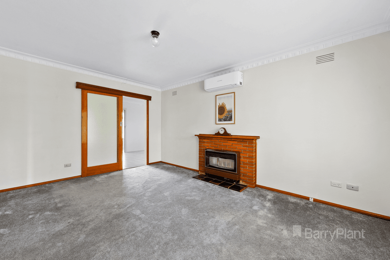8 Orford Road, St Albans, VIC 3021
