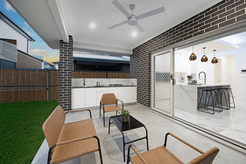 102 SUNDEW Parade, MARSDEN PARK, NSW 2765