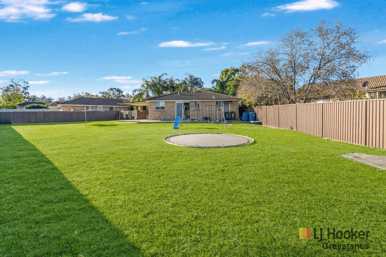 13 Bainton Place, DOONSIDE, NSW 2767