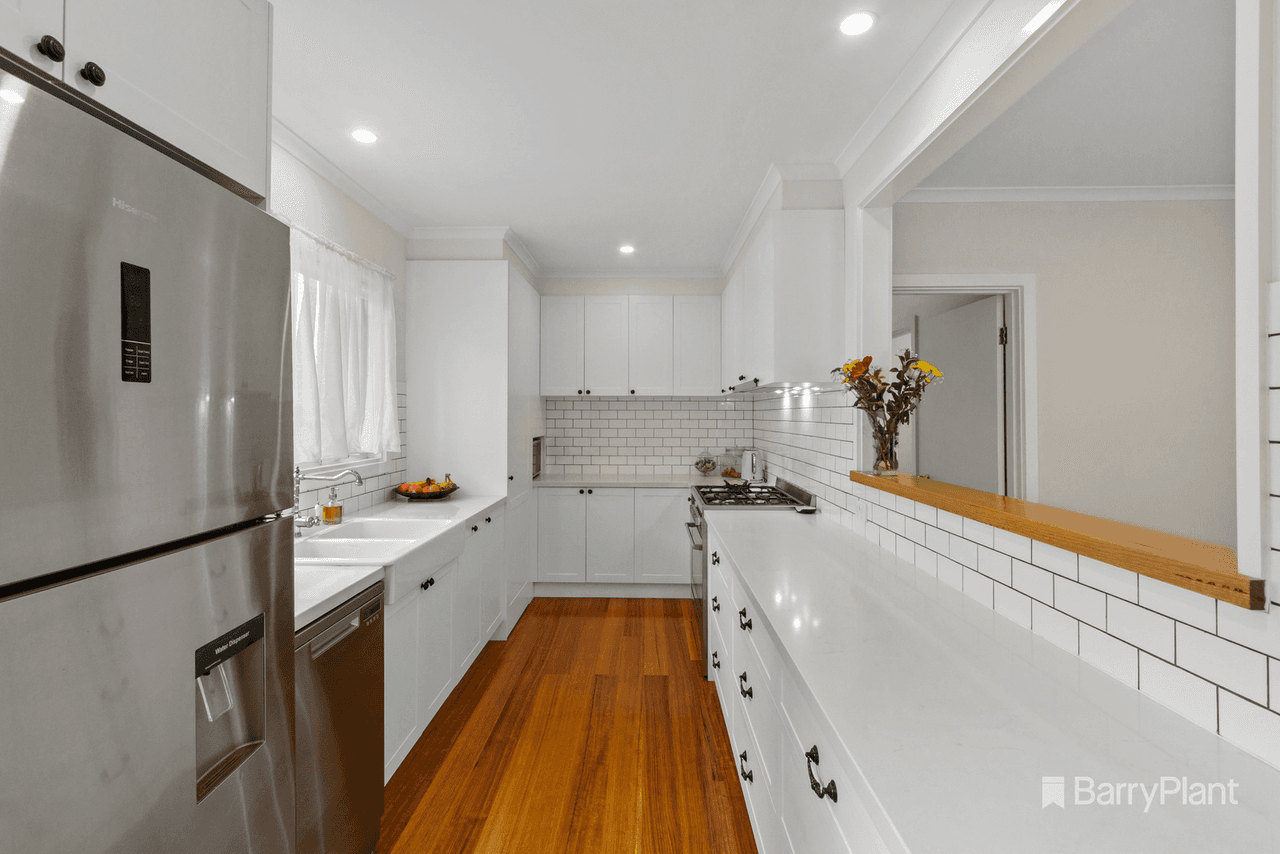 2 Shalimar Crescent, Boronia, VIC 3155