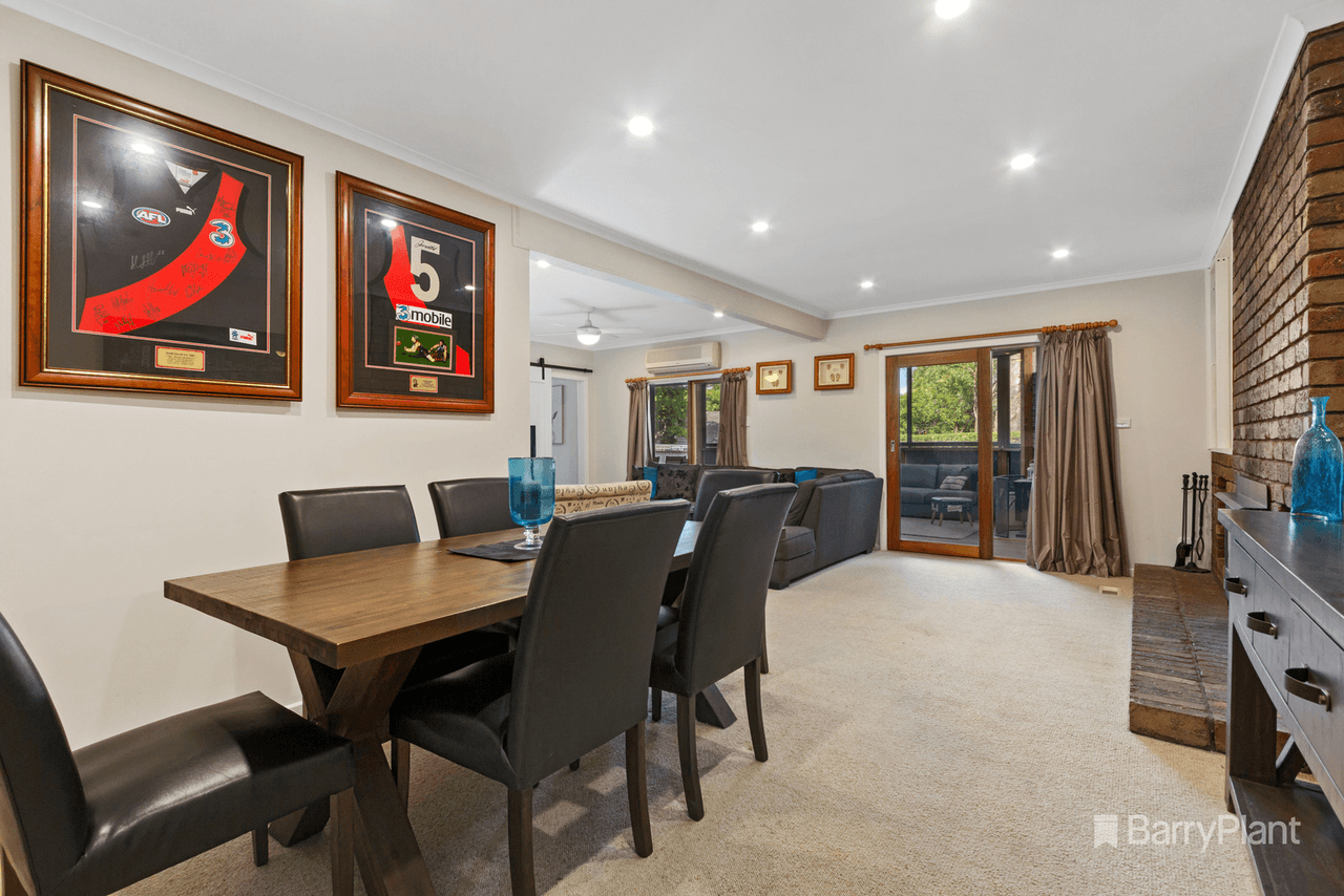 2 Shalimar Crescent, Boronia, VIC 3155