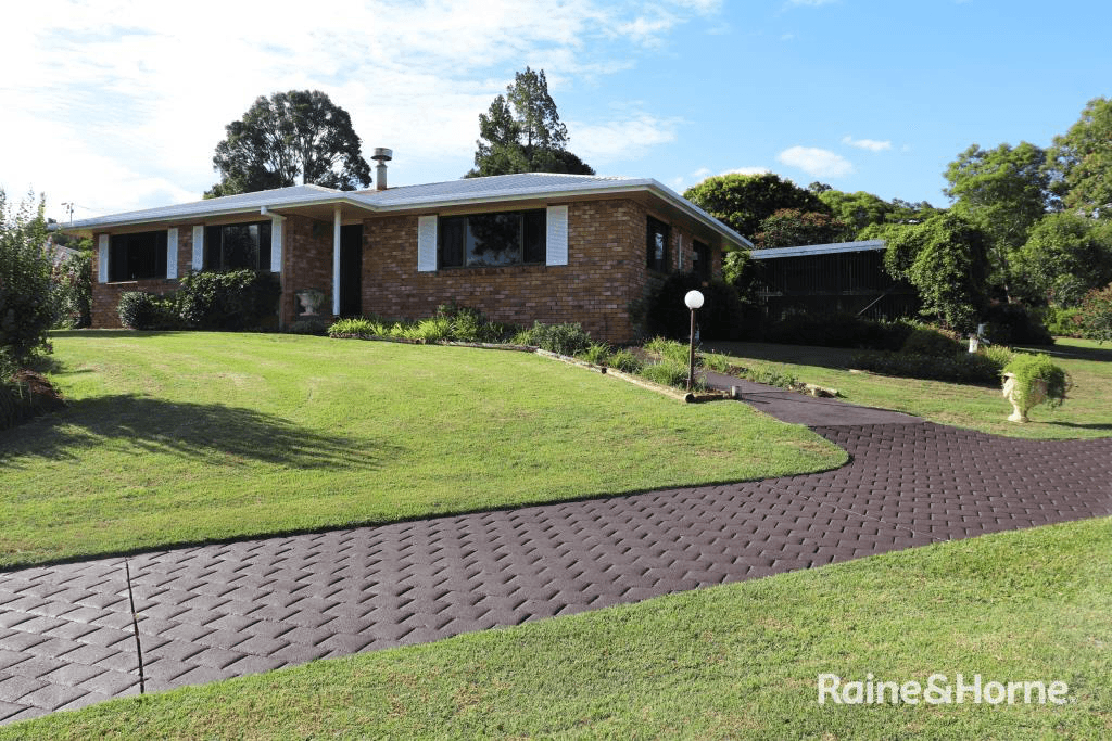 10 Kathy Street, KINGAROY, QLD 4610