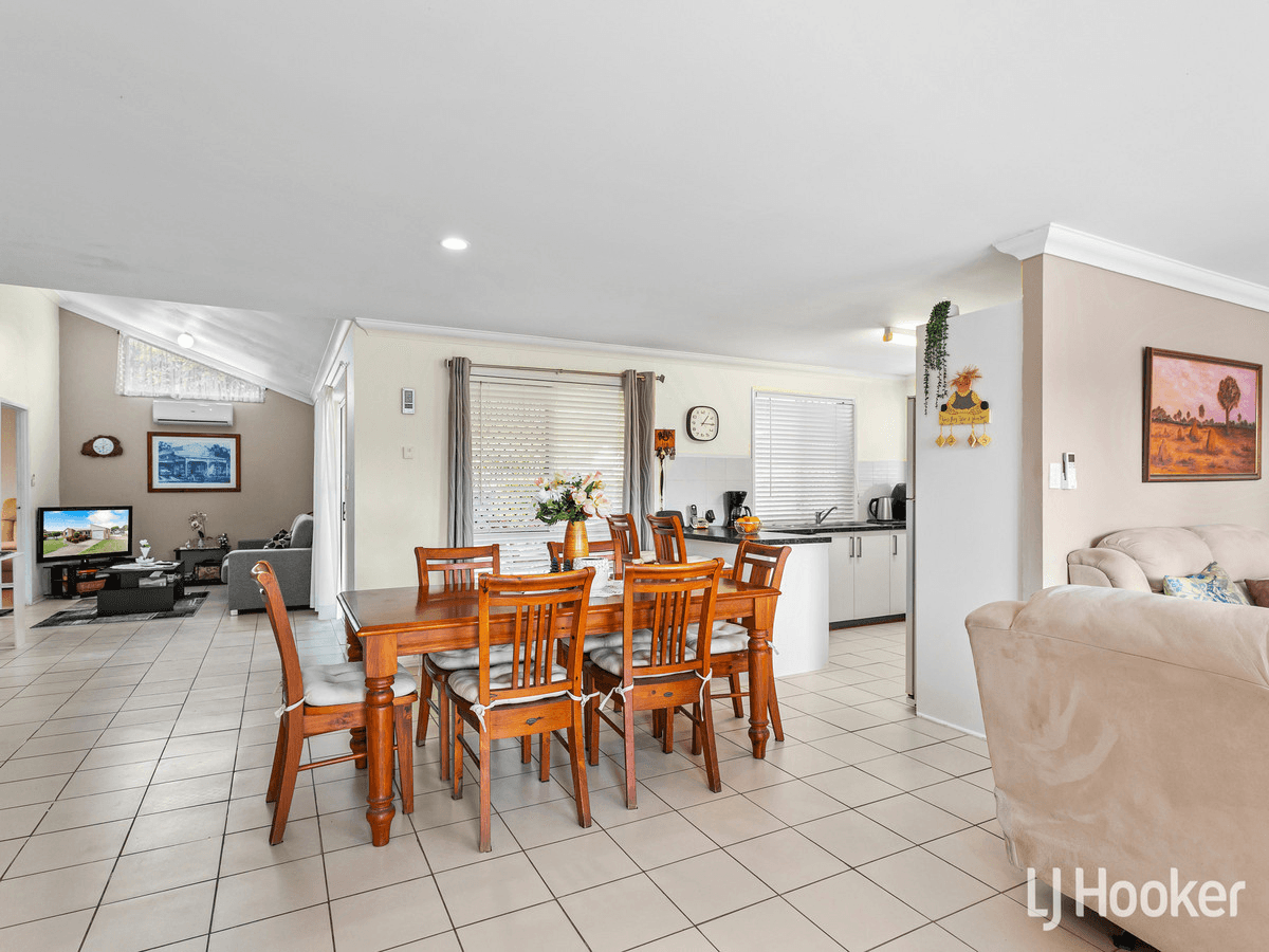 14 Bramble Crescent, DECEPTION BAY, QLD 4508