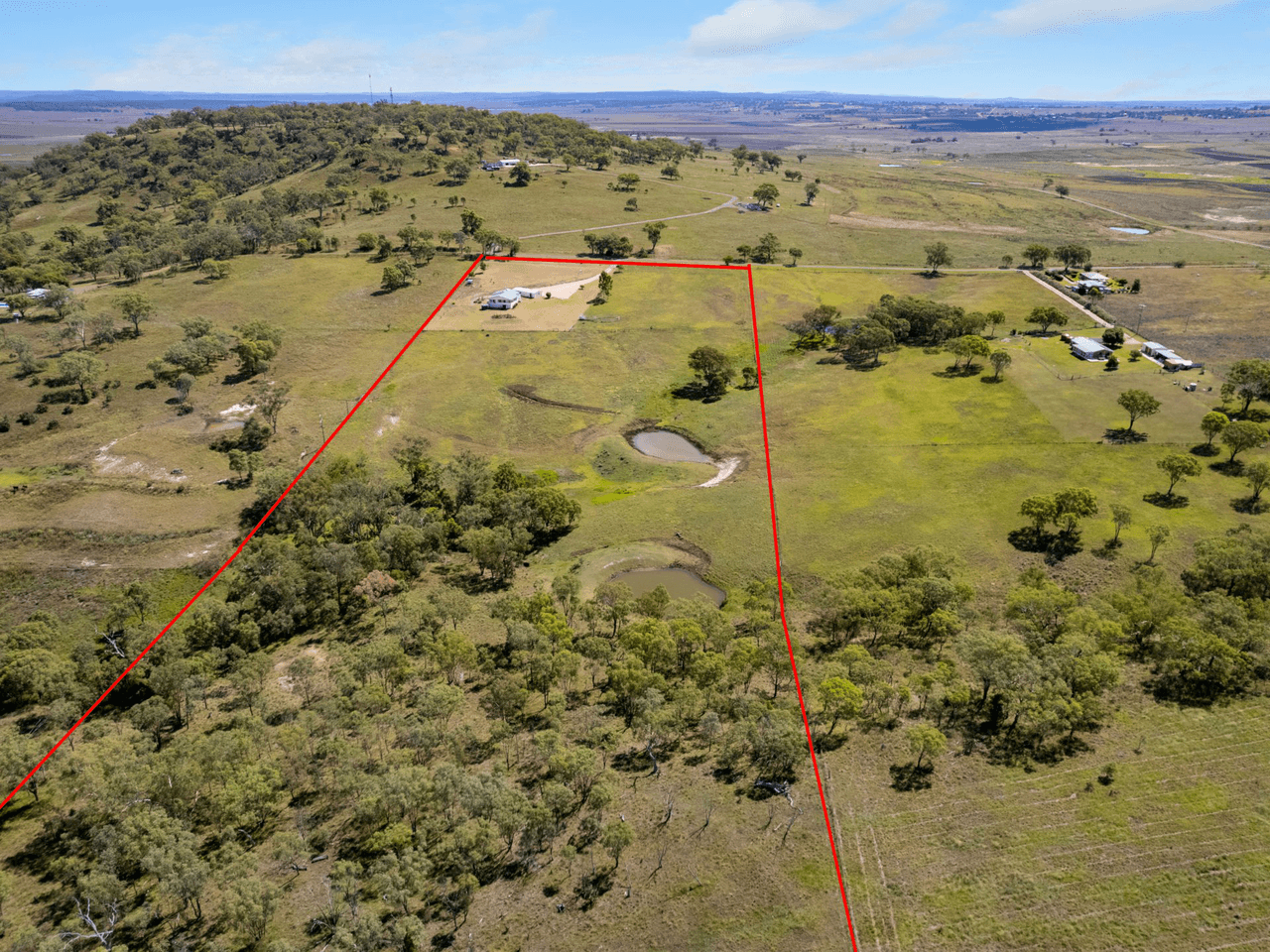 66 Slades Road, GLENGALLAN, QLD 4370