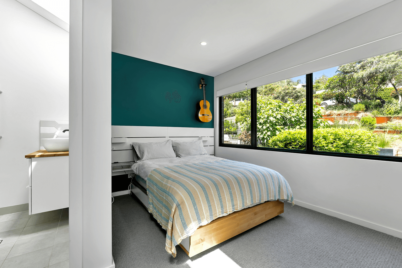 12 Maxwell Crescent, STANWELL PARK, NSW 2508