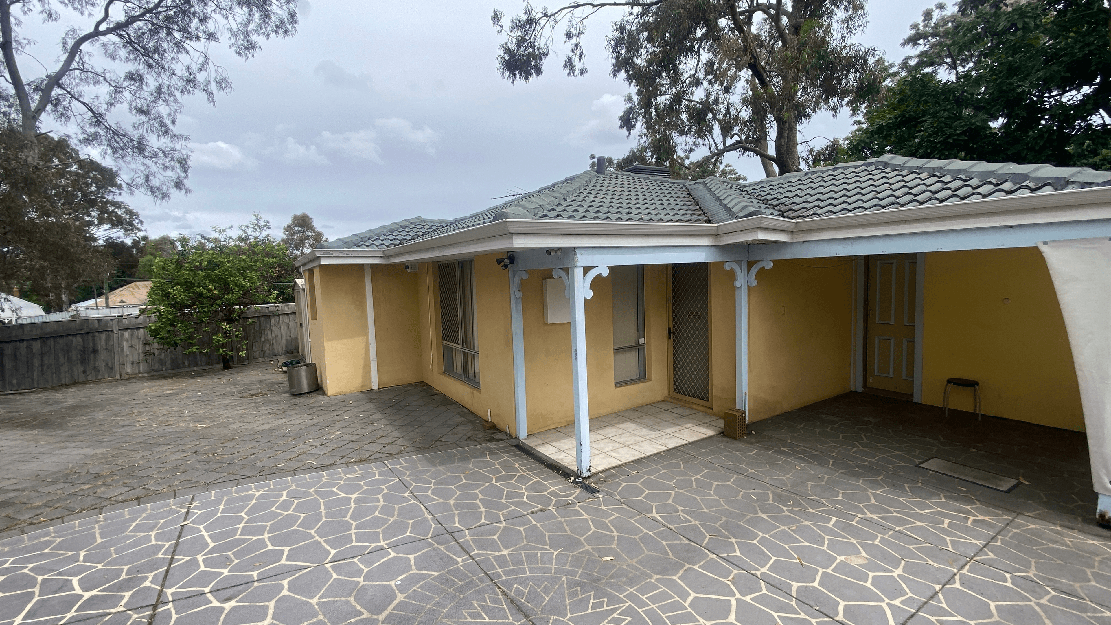 2 Mahdi Street, Bayswater, WA 6053