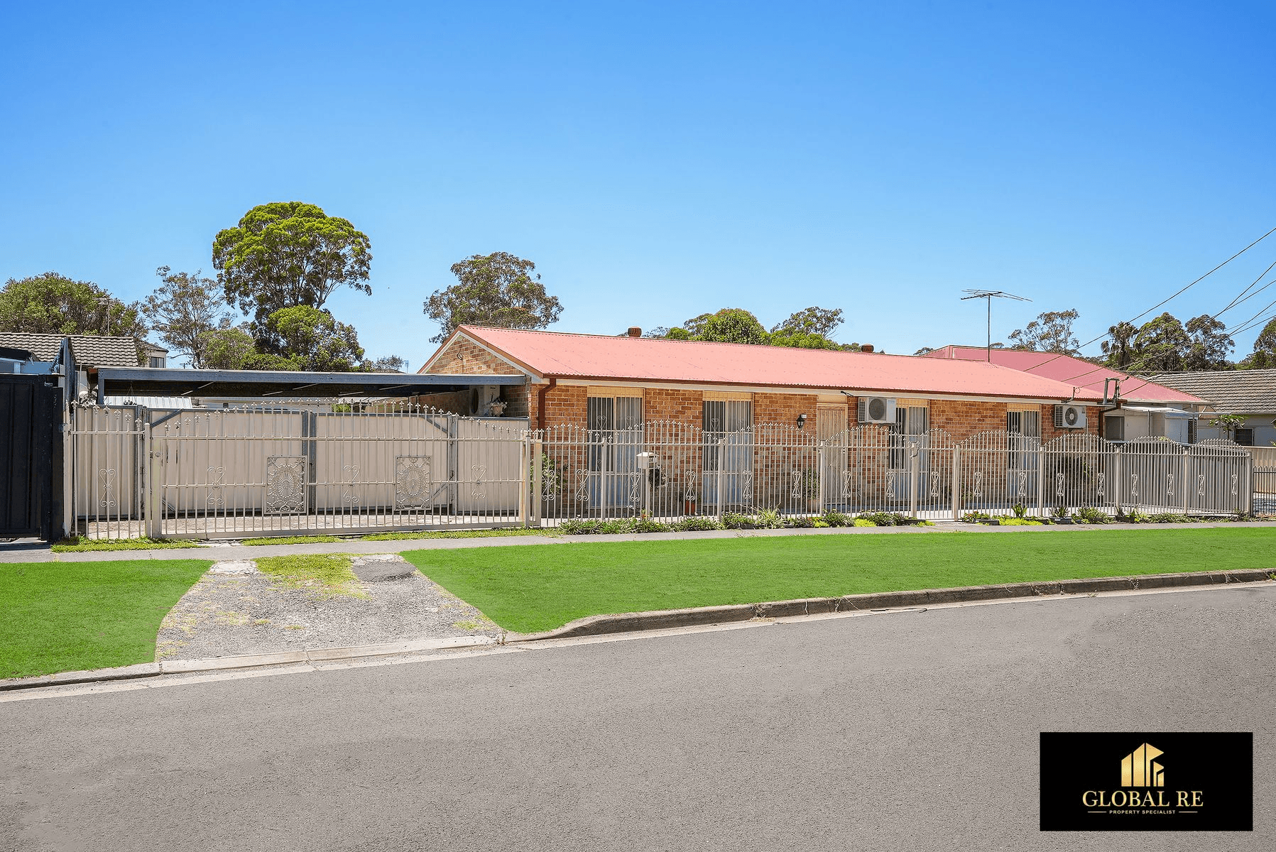 14 Quest Avenue, Carramar, NSW 2163