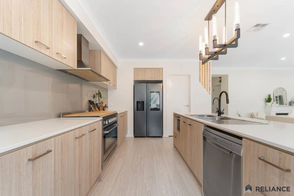11 Moffatt Street, Maddingley, VIC 3340