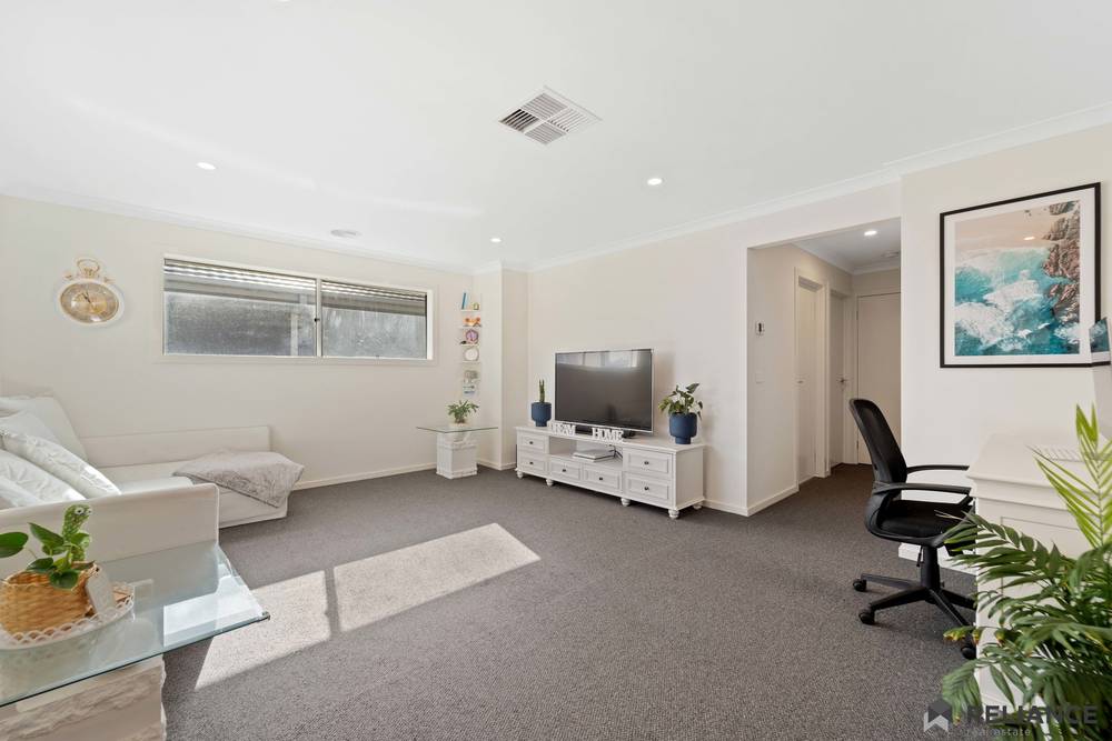 11 Moffatt Street, Maddingley, VIC 3340