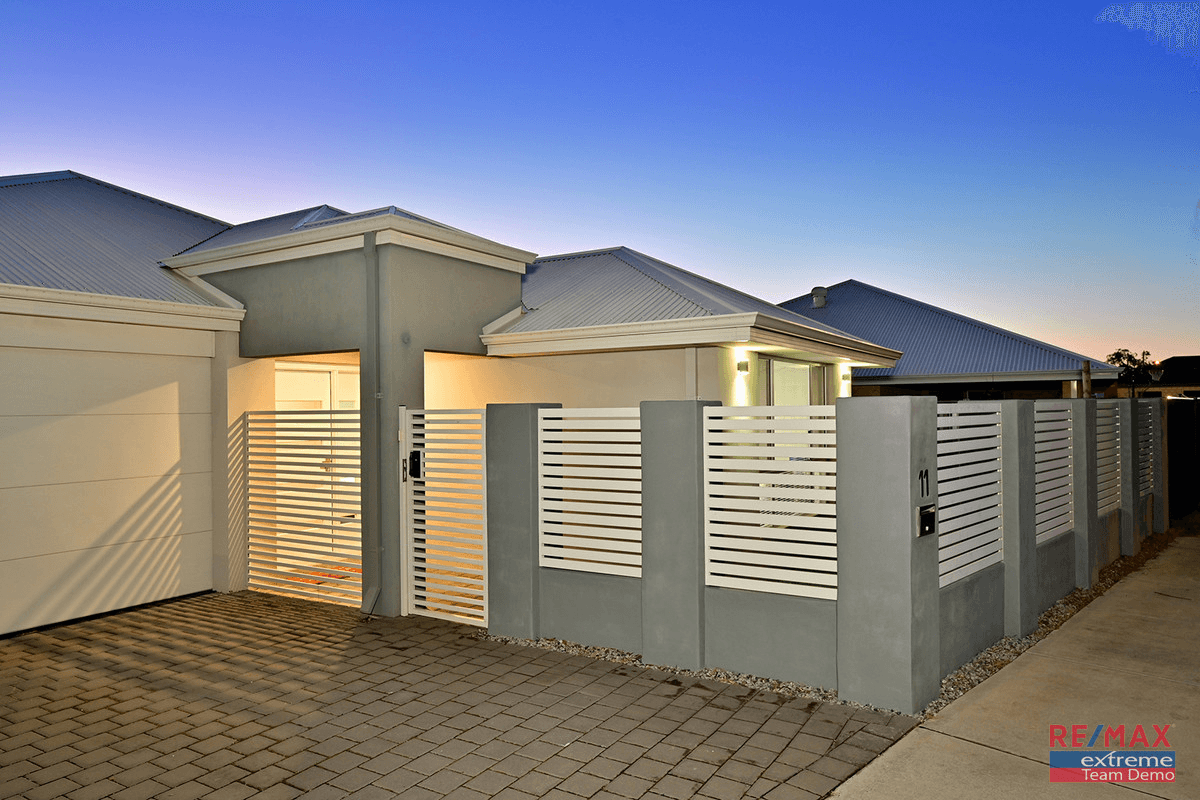 11 Wallangarra Road, Carramar, WA 6031