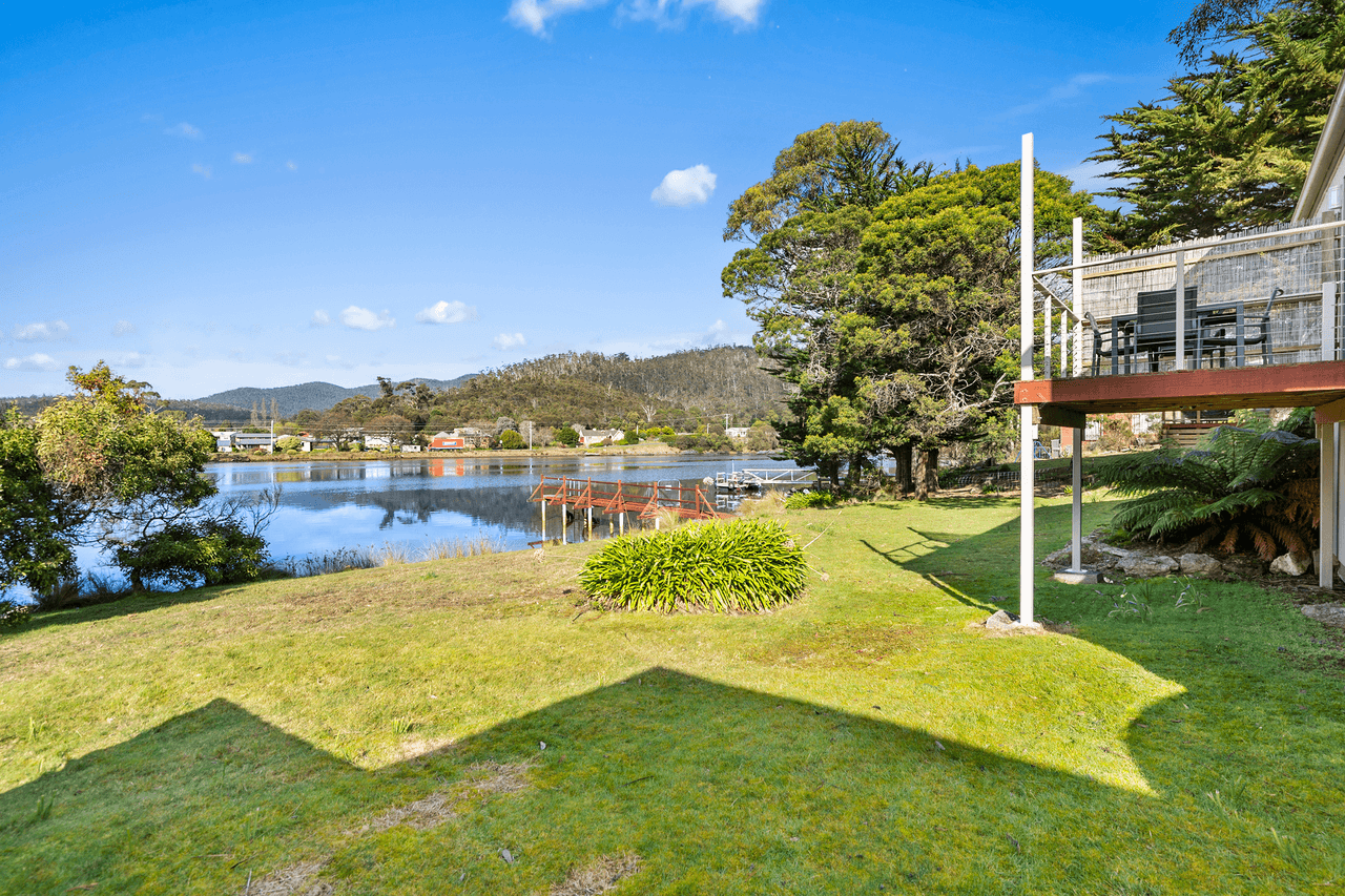 1 Old Convict Road, ORFORD, TAS 7190