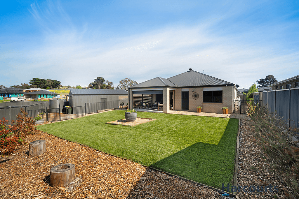 6 Acacia Court, BEAUFORT, VIC 3373