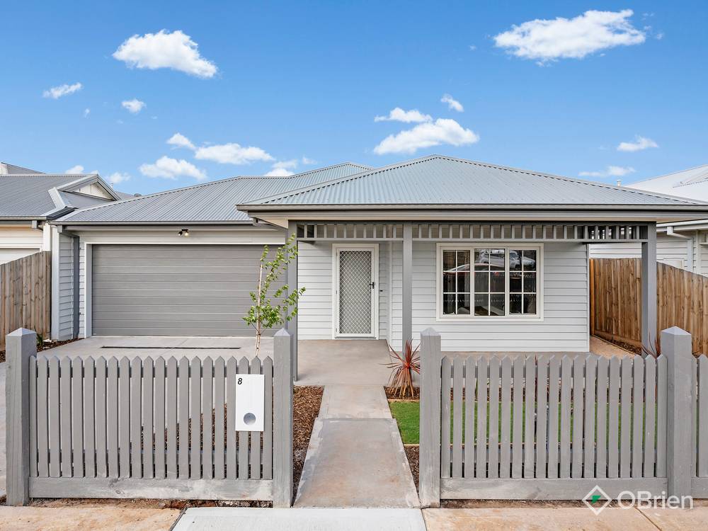 8 Baringhup Street, Eynesbury, VIC 3338