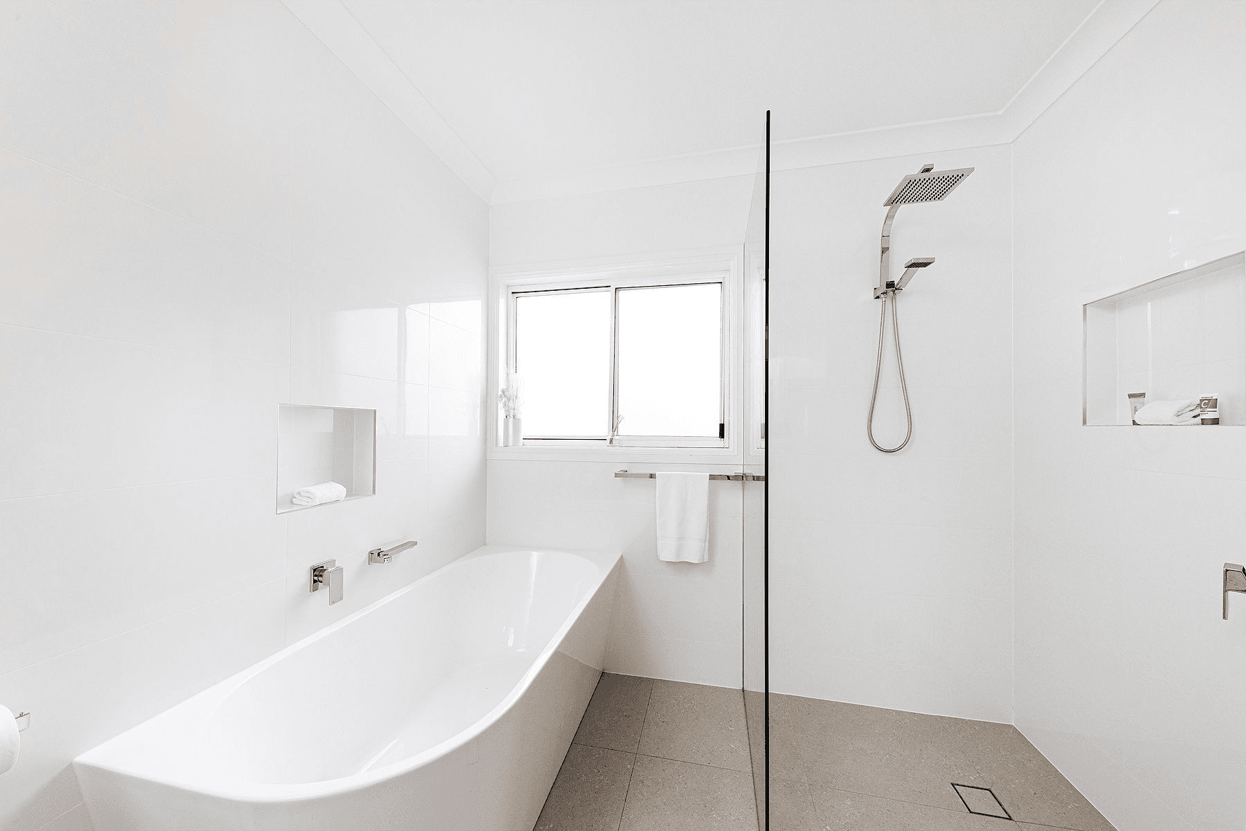 2/32 Lewis St, OLD BAR, NSW 2430