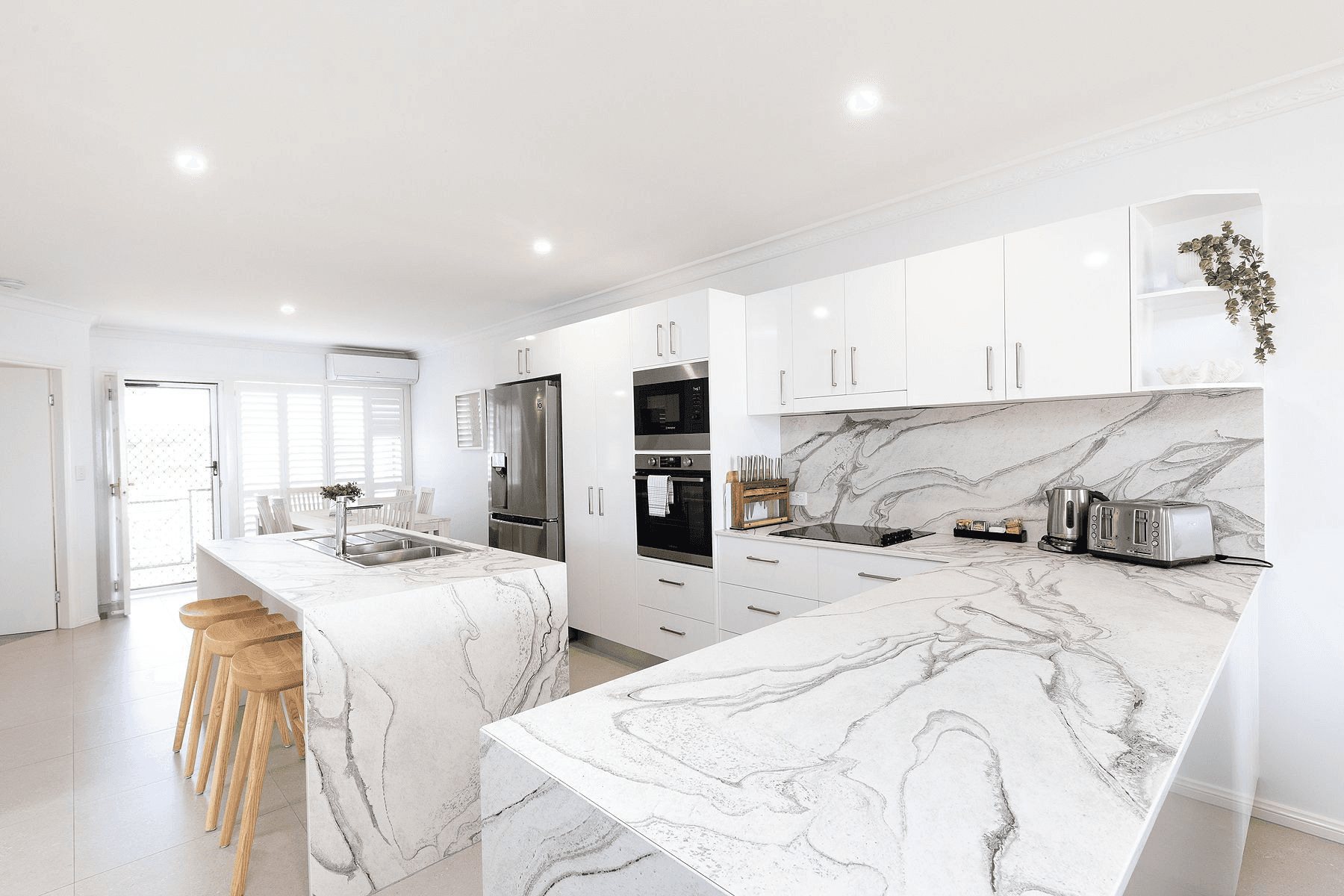 2/32 Lewis St, OLD BAR, NSW 2430
