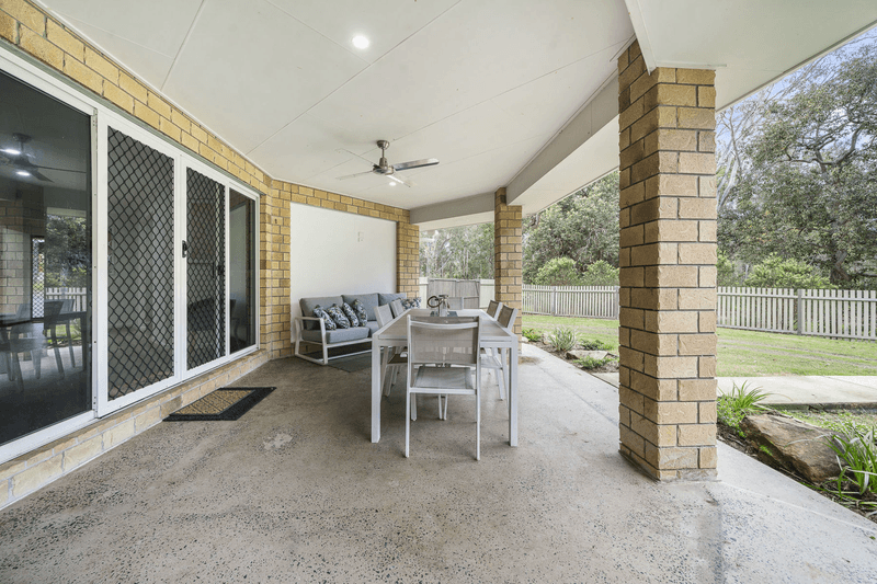 16 Mary Drive, MURPHYS CREEK, QLD 4352