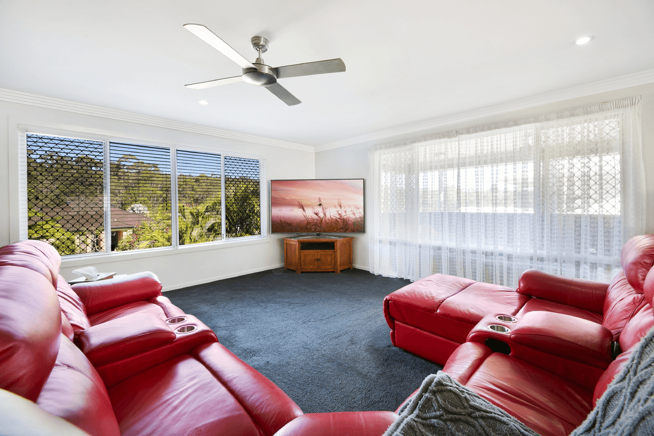 20 Boogaerdt Rise, BONOGIN, QLD 4213