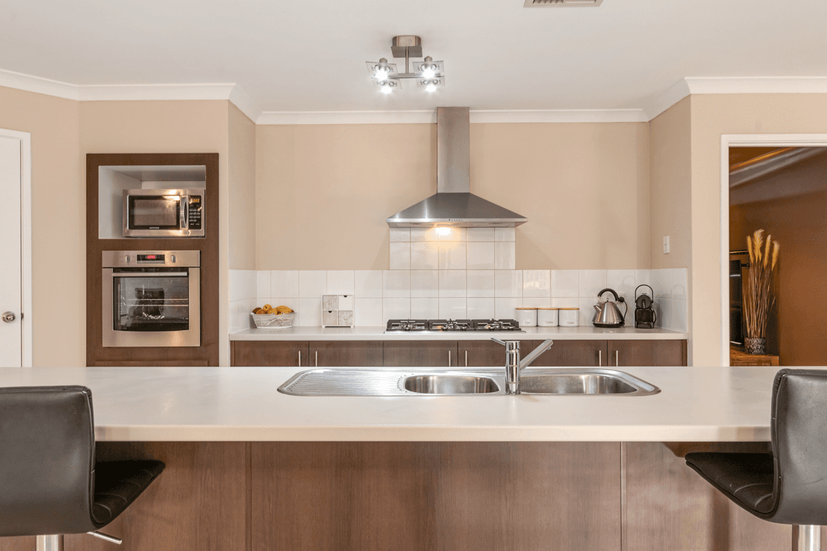 150 Benenden Avenue, Butler, WA 6036