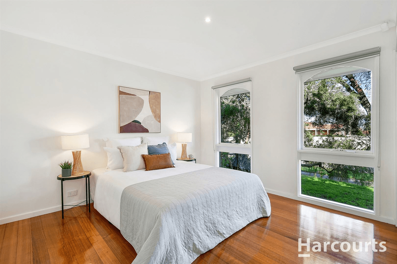 13 Neasham Drive, DANDENONG NORTH, VIC 3175