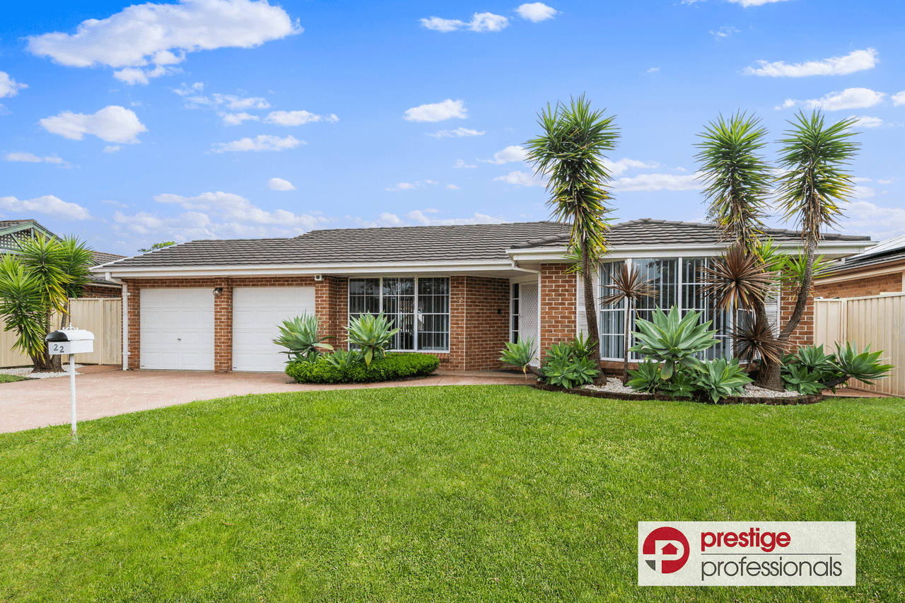 22 Barwon Court, WATTLE GROVE, NSW 2173