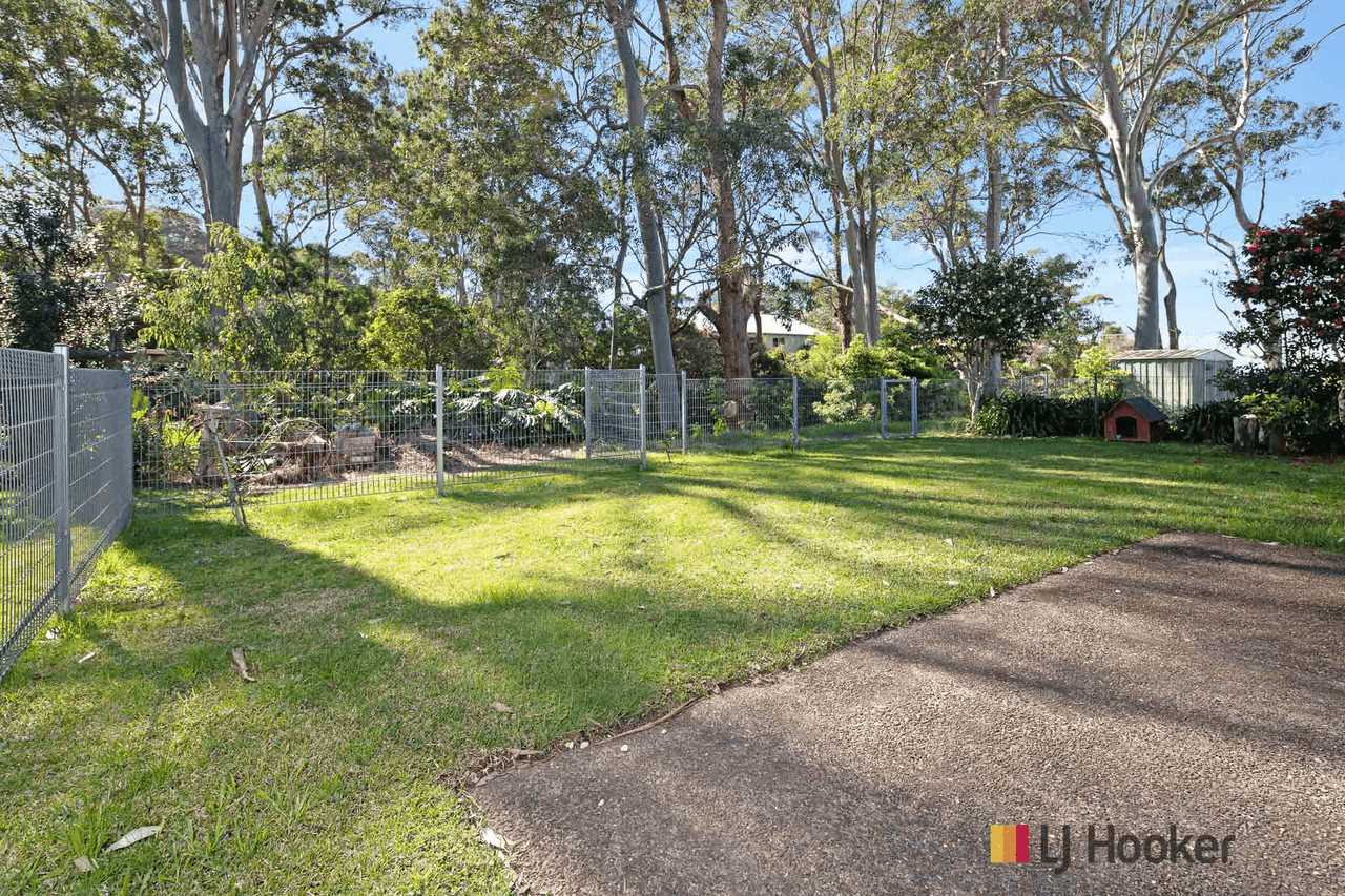 7 Youralla Avenue, MALUA BAY, NSW 2536