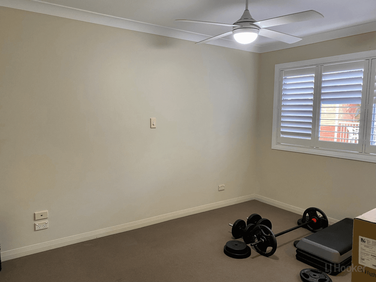 5/23 Bath Street, LABRADOR, QLD 4215