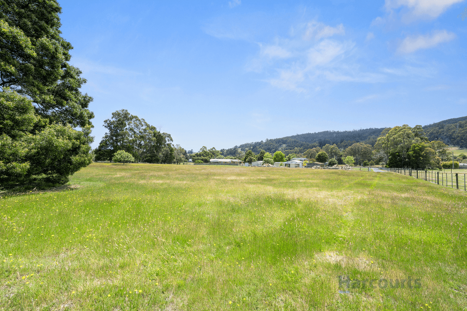 21 Lawrence Avenue, ACACIA HILLS, TAS 7306