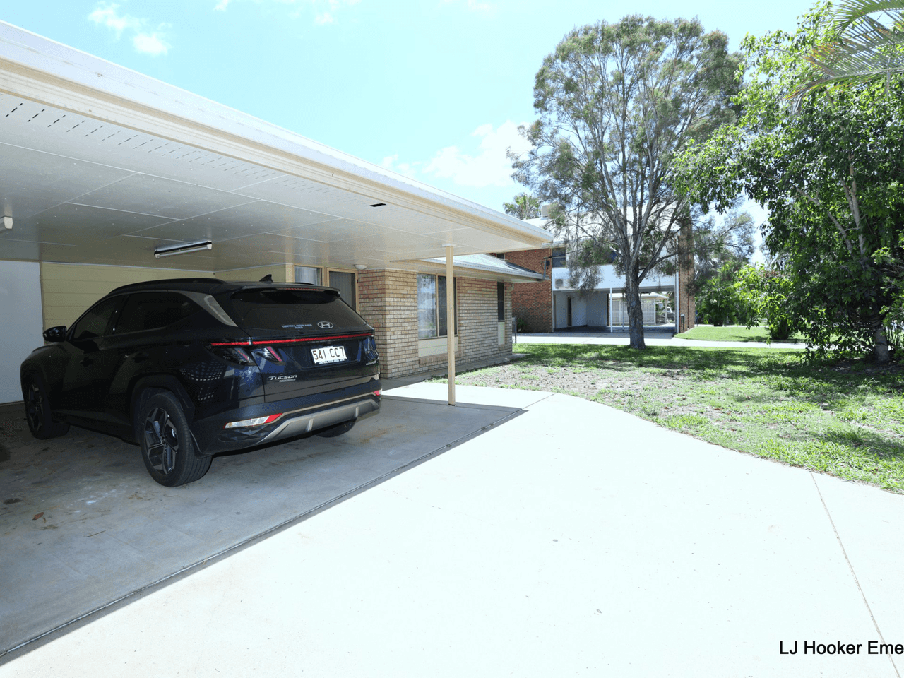 2 Chalmers Cres, EMERALD, QLD 4720