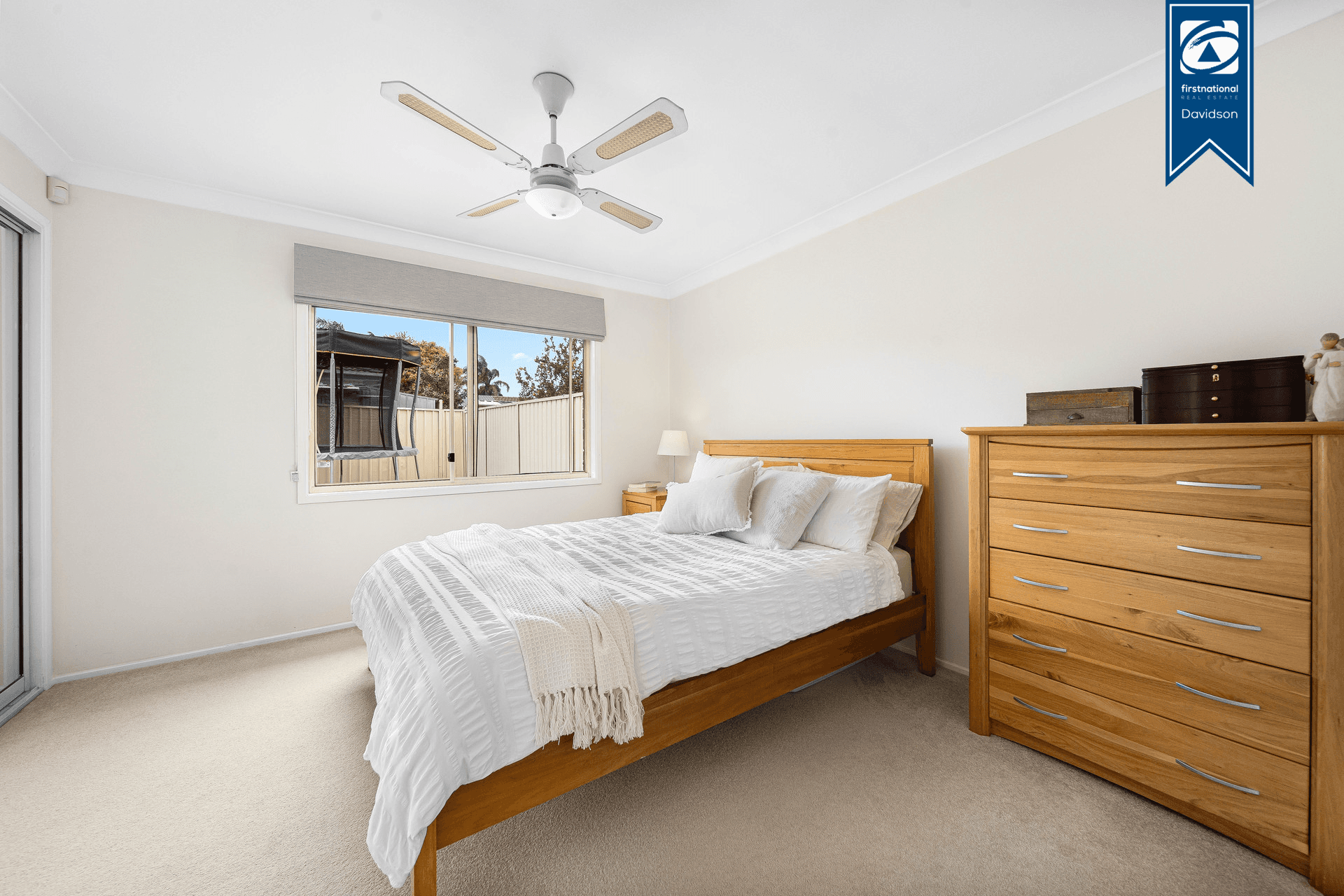 9 Bundarra Court, Wattle Grove, NSW 2173