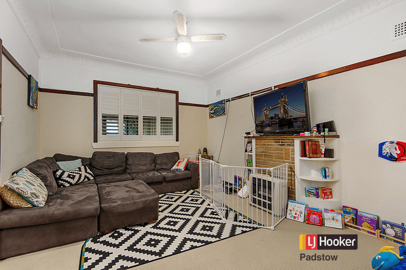 101 Doyle Road, REVESBY, NSW 2212