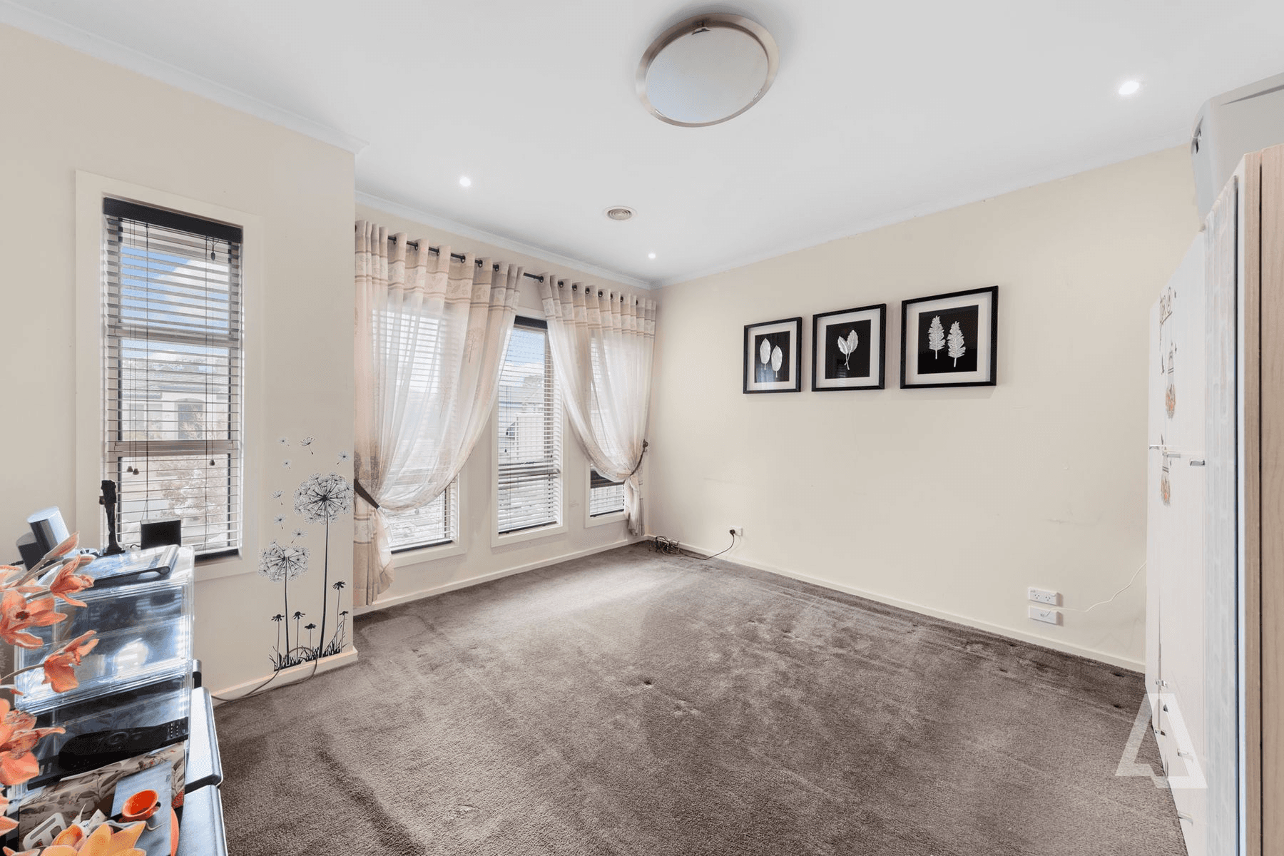 14 Barrwang Street, Cairnlea, VIC 3023