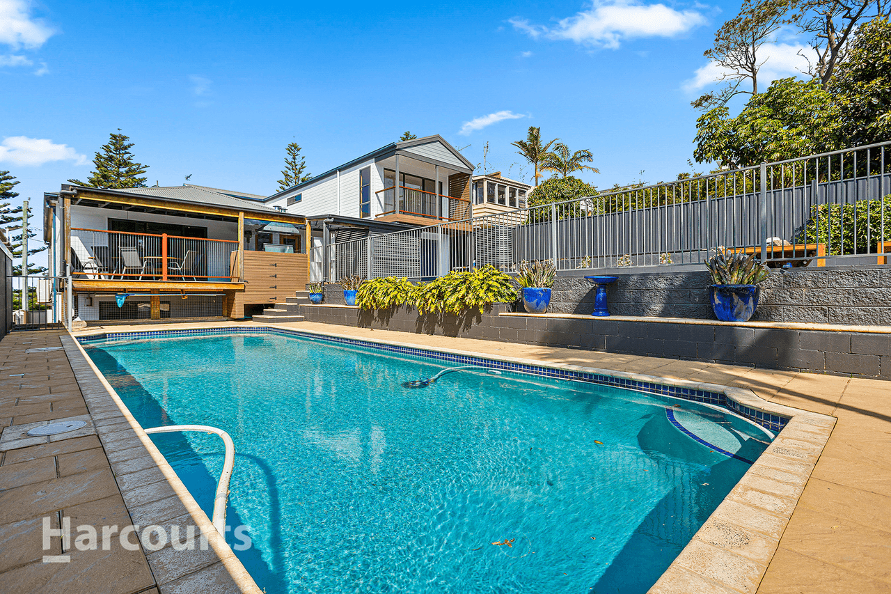 10 Hutchinson Street, BOMBO, NSW 2533