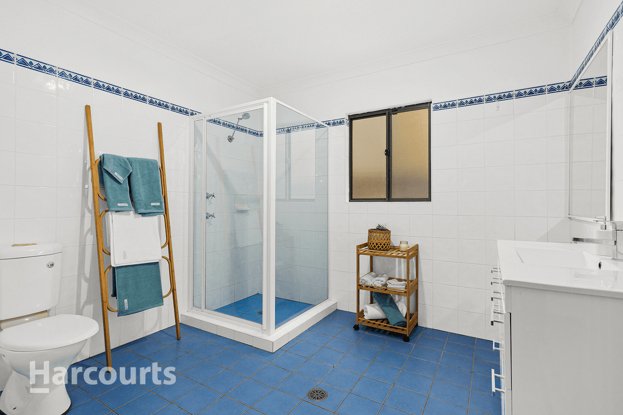 10 Hutchinson Street, BOMBO, NSW 2533