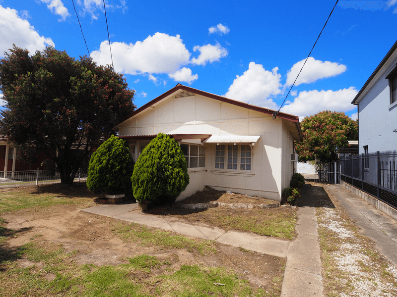 8 Ascot Street, Canley Heights, NSW 2166