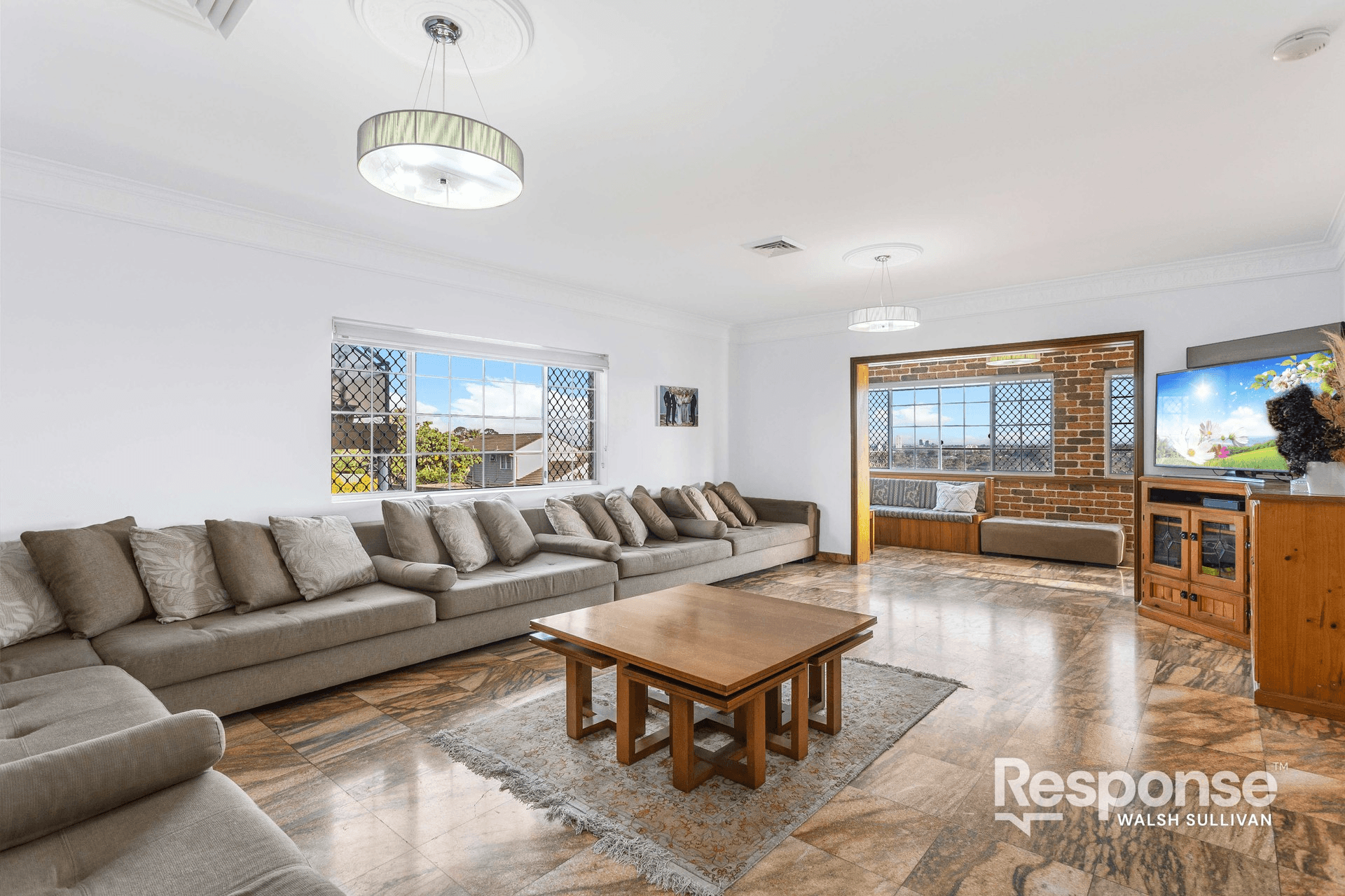 33 Caithness Crescent, Winston Hills, NSW 2153