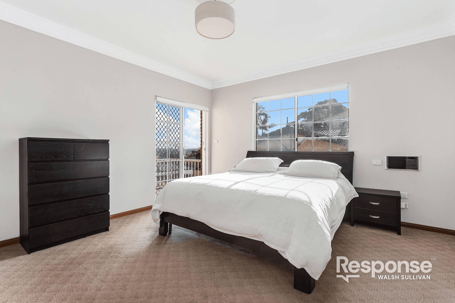 33 Caithness Crescent, Winston Hills, NSW 2153