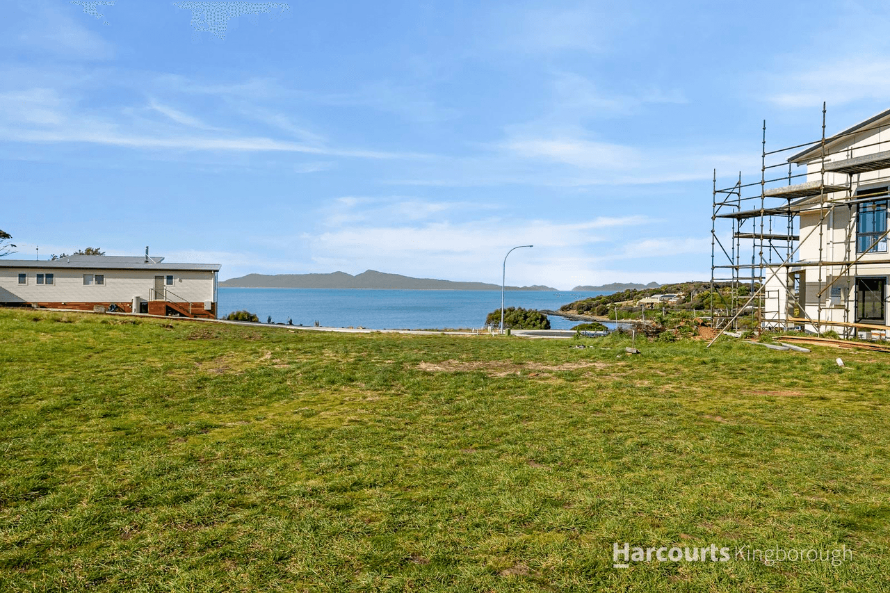 22 Aqua Sands Drive, Swansea, TAS 7190