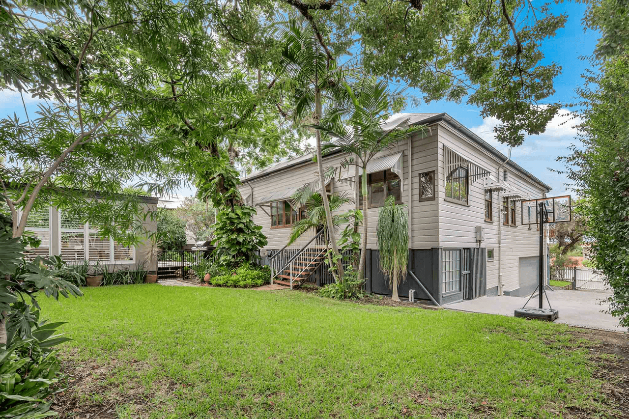 62 Heidelberg Street, EAST BRISBANE, QLD 4169