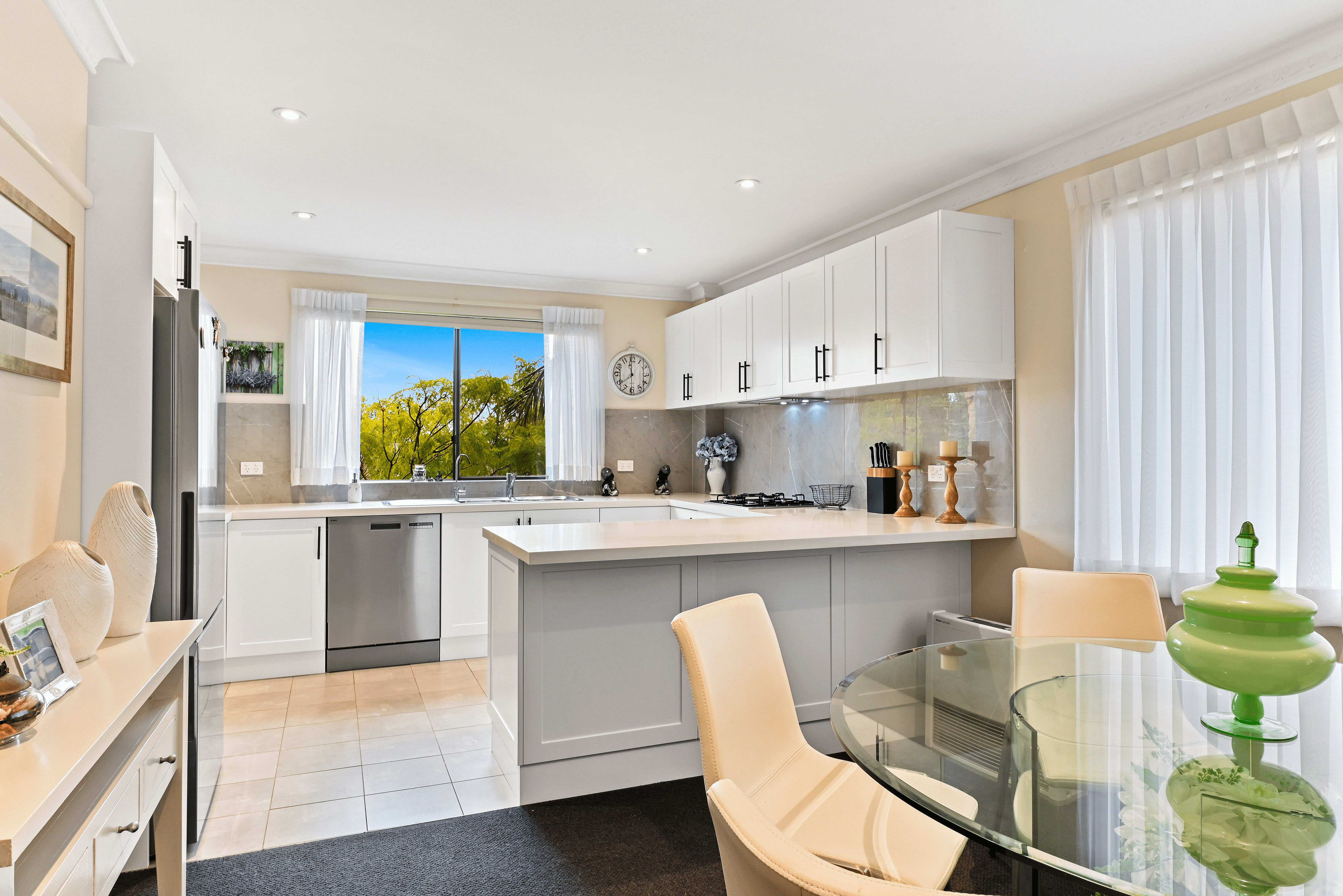 Unit 5/56-64 Dobson Cres, Baulkham Hills, NSW 2153