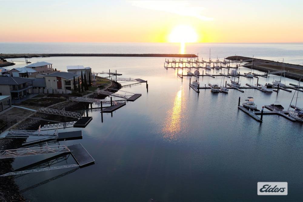 8 Marina Drive, Port Vincent, SA 5581