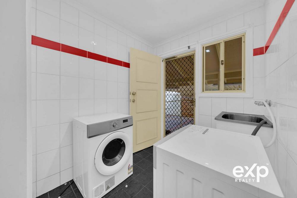 7 Salerno Court, Elizabeth East, SA 5112