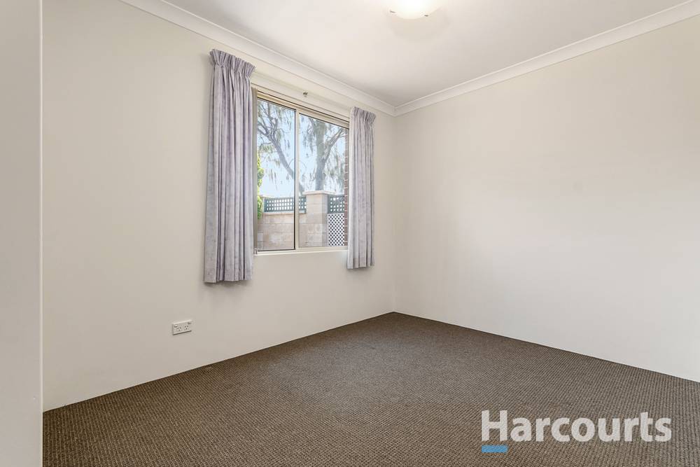 4/16 Arbroath Circle, KINROSS, WA 6028