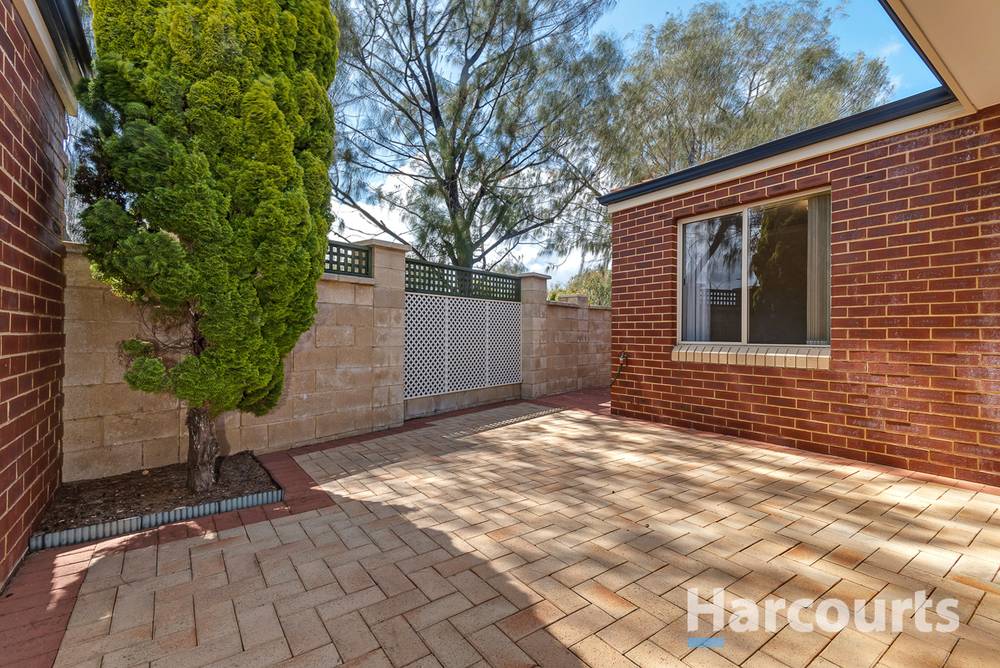 4/16 Arbroath Circle, KINROSS, WA 6028