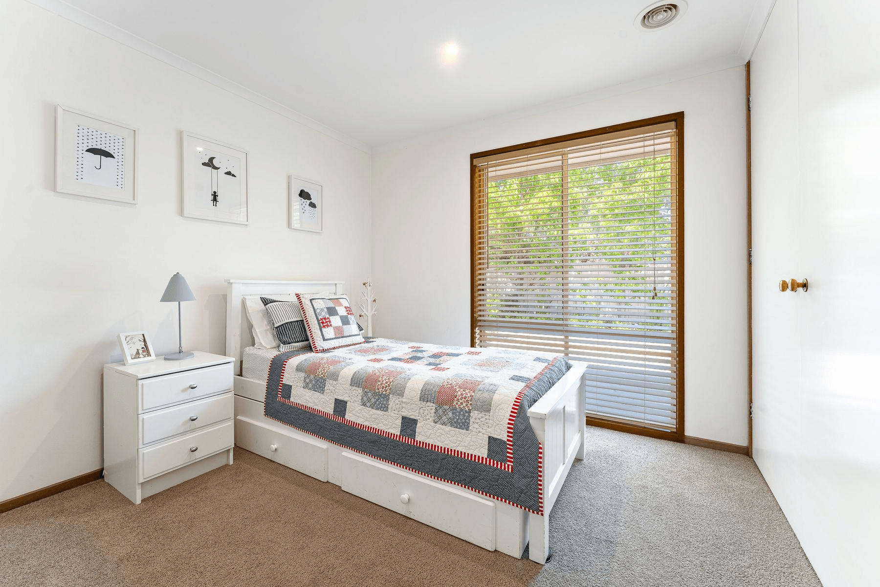 84 St Killian Street, White Hills, VIC 3550